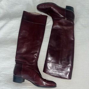 Vero cuoio cherry red genuine leather pull on riding hoods
